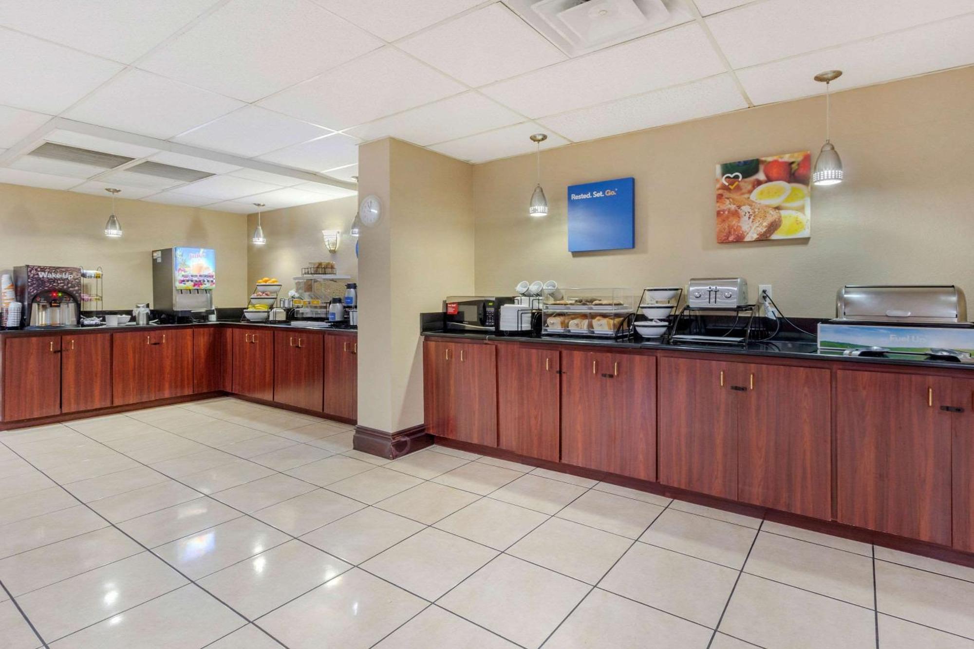 Comfort Inn St Petersburg North St. Petersburg Eksteriør bilde